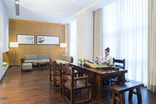 northern hotel shanghai