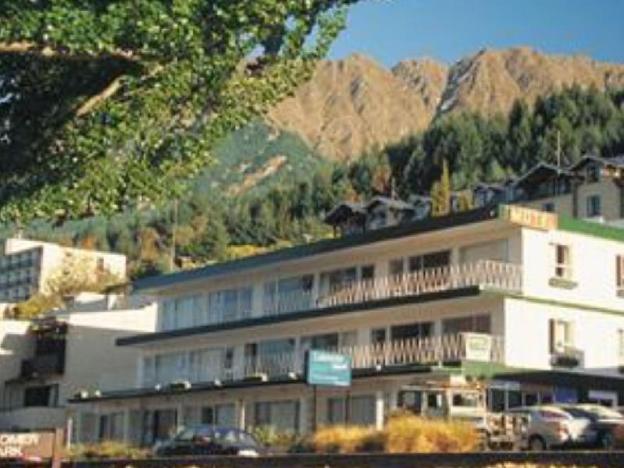 lakeside motel queenstown