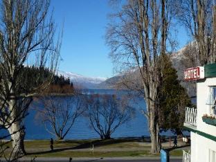 lakeside motel queenstown