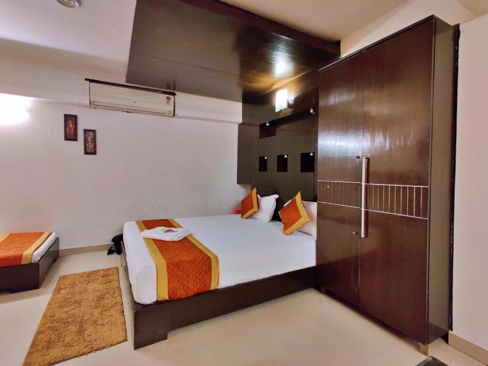 hotel durga international