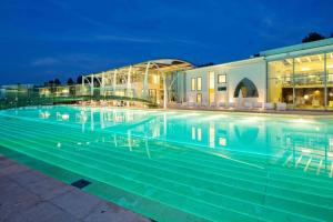 riviera golf resort