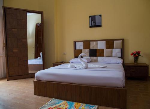 new grand royal hotel cairo