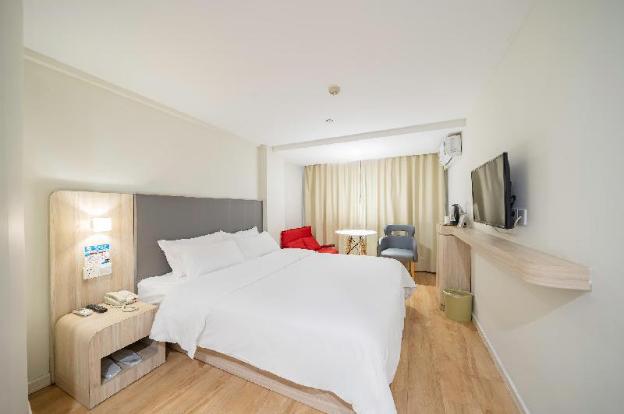 hanting hotel shanghai pusan road metro station