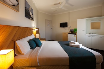Nightcap At Manly Hotel,Brisbane>>Birkdale,4 star