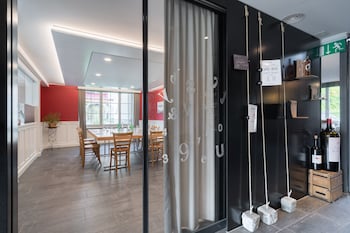 Hotel Restaurant Schonbuhl,,3 star