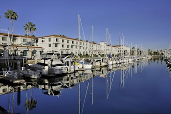 doubletree by hilton san pedro port of los angeles