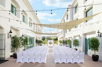 doubletree by hilton san pedro port of los angeles