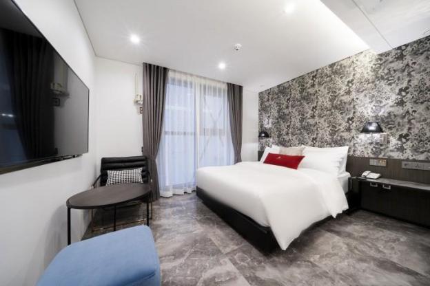 the may hotel