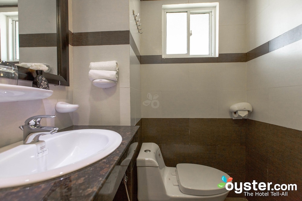 golden bell homestay