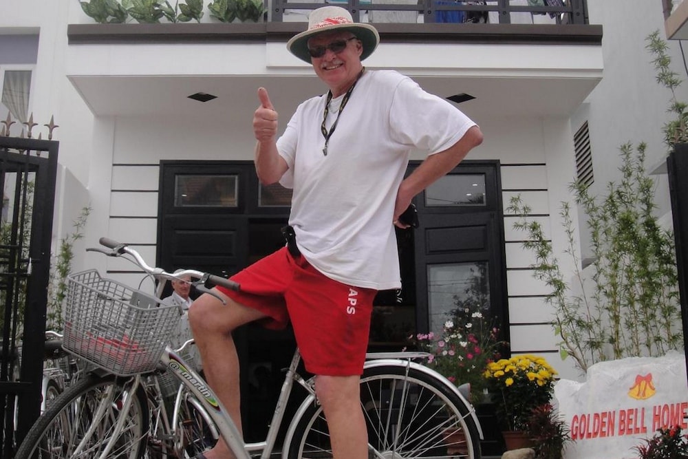 golden bell homestay