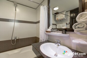 golden bell homestay