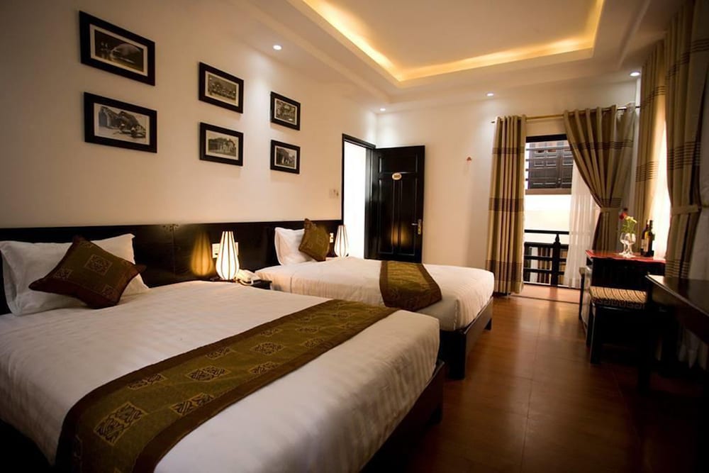 golden bell homestay