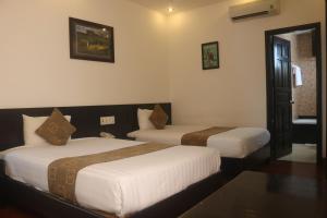 golden bell homestay