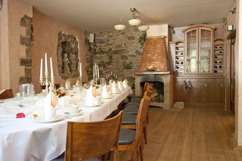Berggasthof Butterberg,Panschwitz-Kuckau>>Bischofswerda,3 star