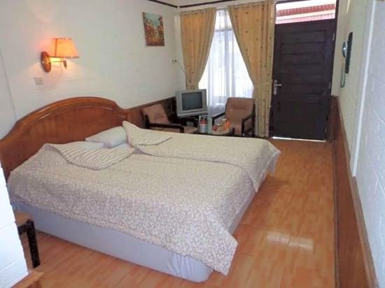 ciloto indah permai resort hotel