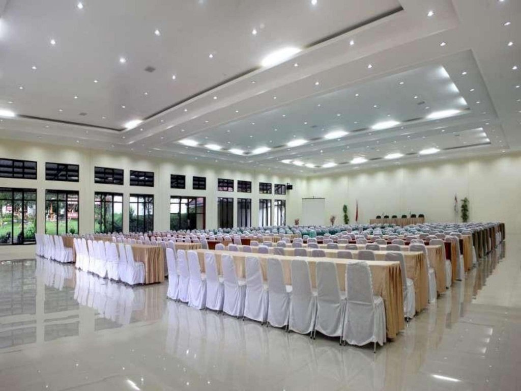 ciloto indah permai resort hotel