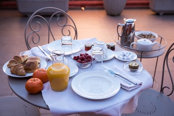 hotel casabella cannes mouans sartoux