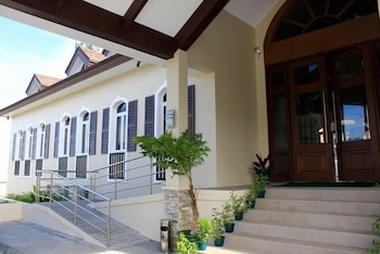 country chateau hotel