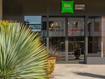 ibis styles ales centre cevennes