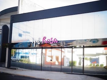 ipe rosa hotel