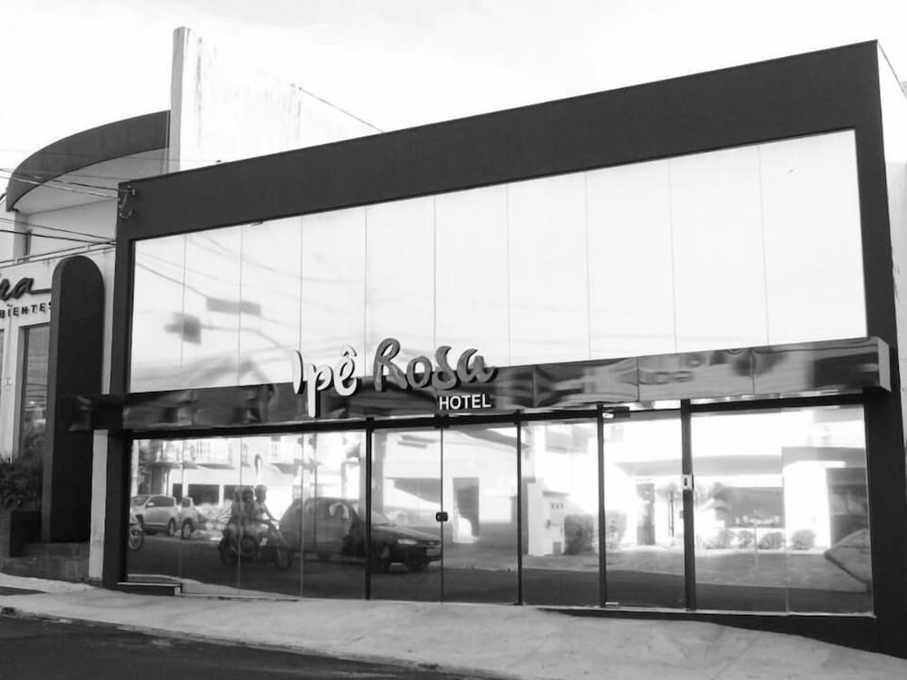 ipe rosa hotel
