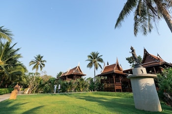 maikaew damnoen resort