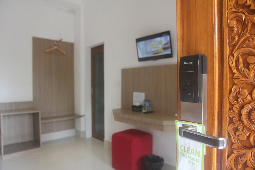 dcamel hotels lembongan