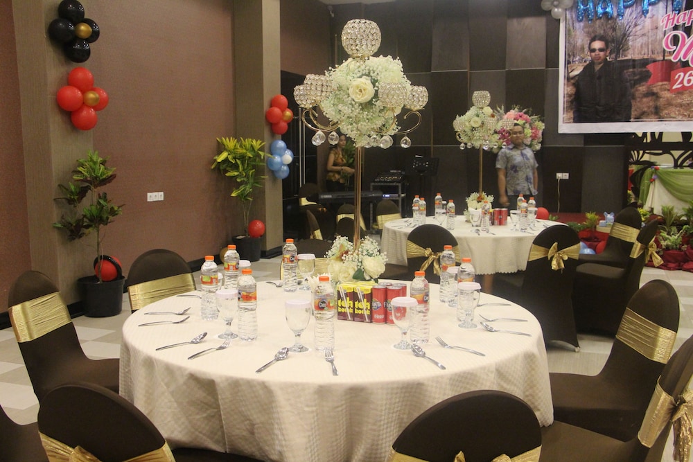 the belagri hotel and convention