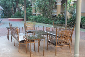 moonbay marina the villas