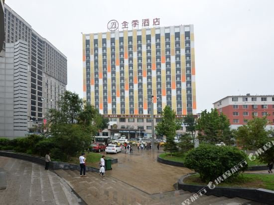 ji hotel panjin railway station