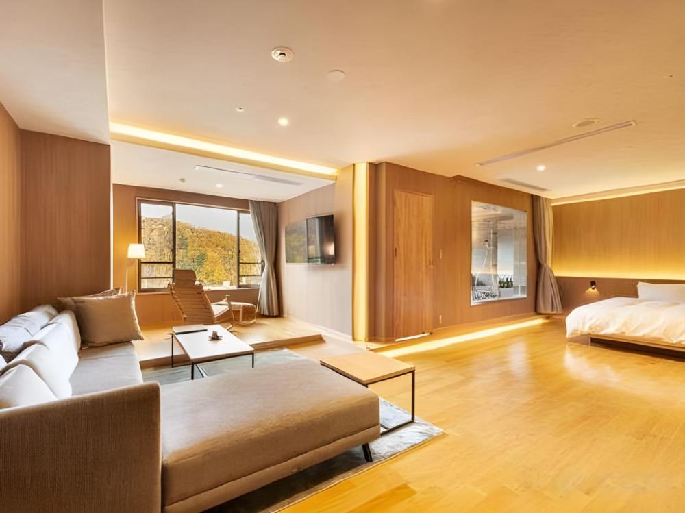 jozankei manseikaku hotel milione