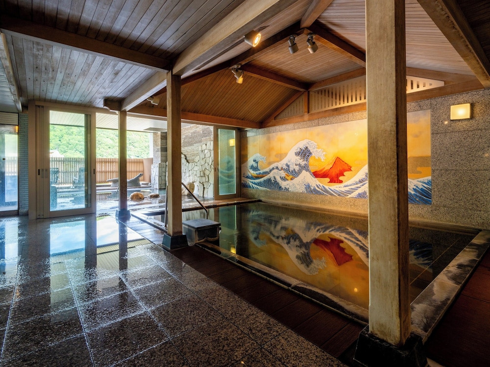 jozankei manseikaku hotel milione