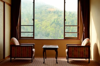 jozankei manseikaku hotel milione