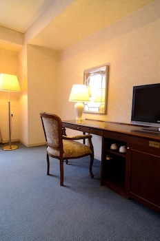 jozankei manseikaku hotel milione