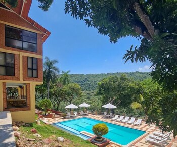 mirador villa mercedes hostel