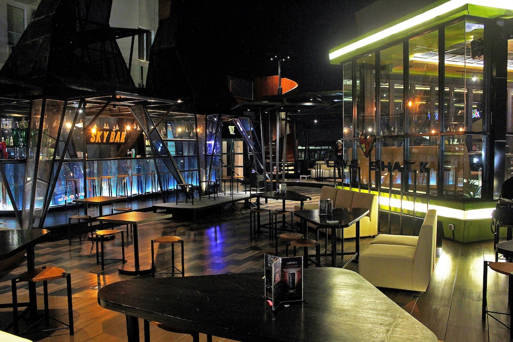 maxone tidar surabaya