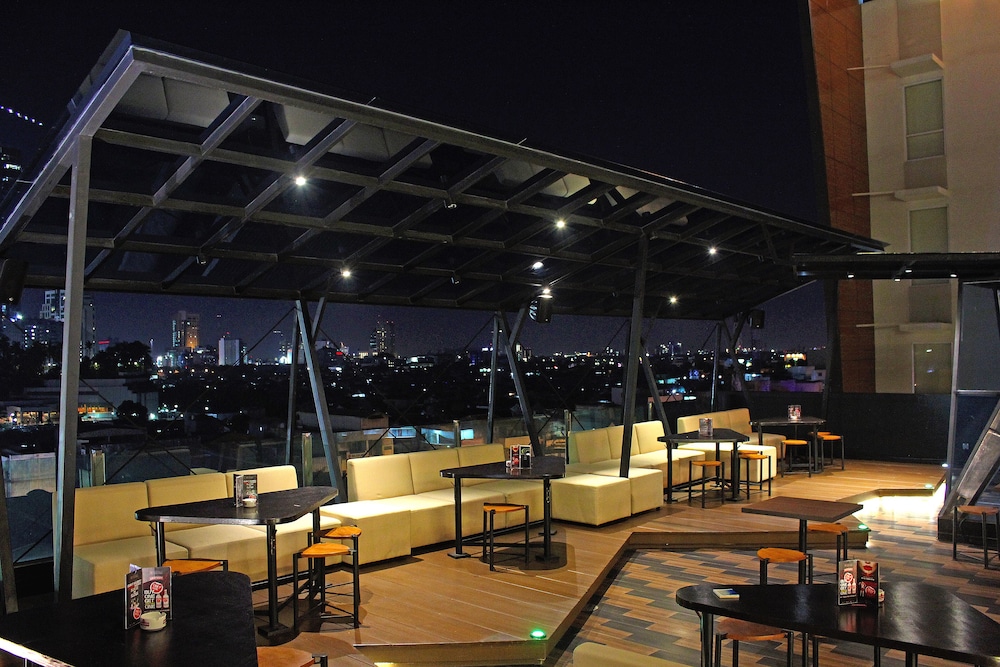 maxone tidar surabaya