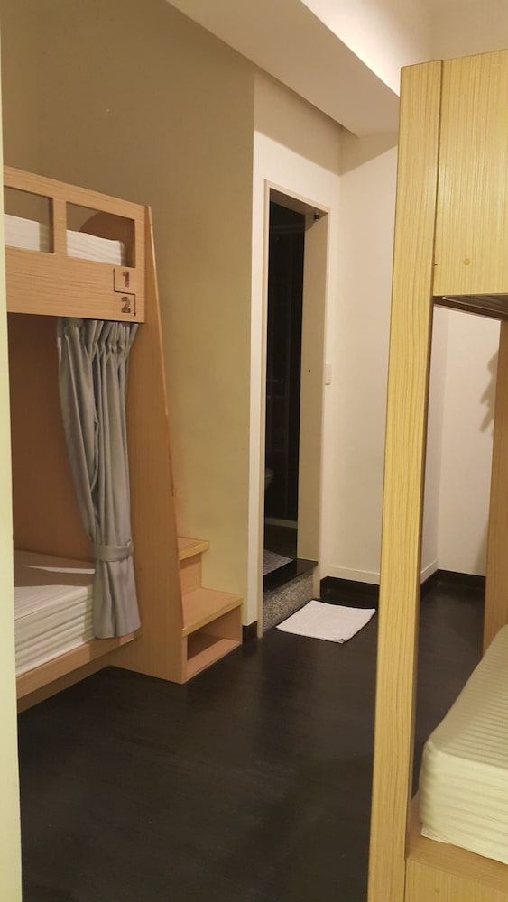 fun inn taipei hostel