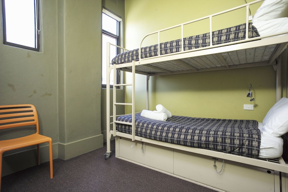 yha melbourne central