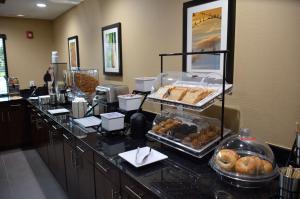Best Western Plus Elmendorf Hotel / San Antonio Hotel,Martindale Army Air Field>>Elmendorf,3 star