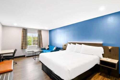 days inn by wyndham bethel danbury