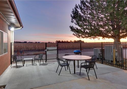holiday inn express hotel and suites scottsbluff gering by ihg