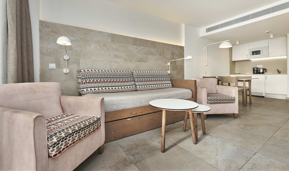 hoposa hotel and apartments villaconcha