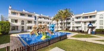 hoposa hotel and apartments villaconcha