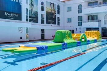 hoposa hotel and apartments villaconcha