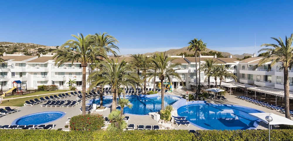 hoposa hotel and apartments villaconcha