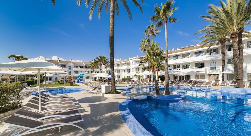 hoposa hotel and apartments villaconcha