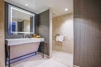 hotel amarano burbank hollywood