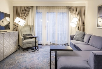 hotel amarano burbank hollywood