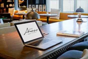 hotel amarano burbank hollywood